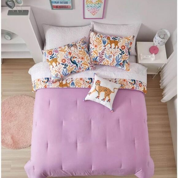 Wild Ones 6-Pc. Twin or 8pc full Comforter Set - Picture 7 of 9